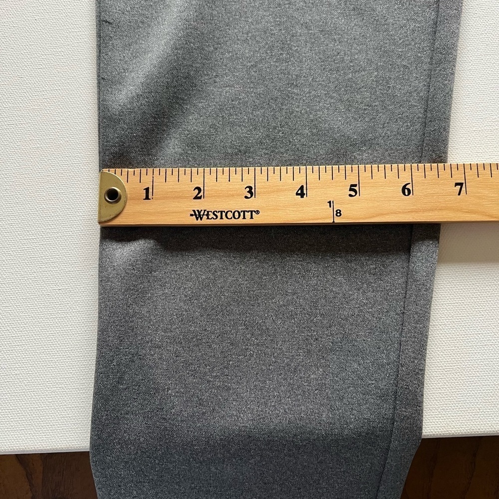The North Face Women's Size S/P Grey Heather Horizon Performance Pants $75 (M) - Picture 6 of 9